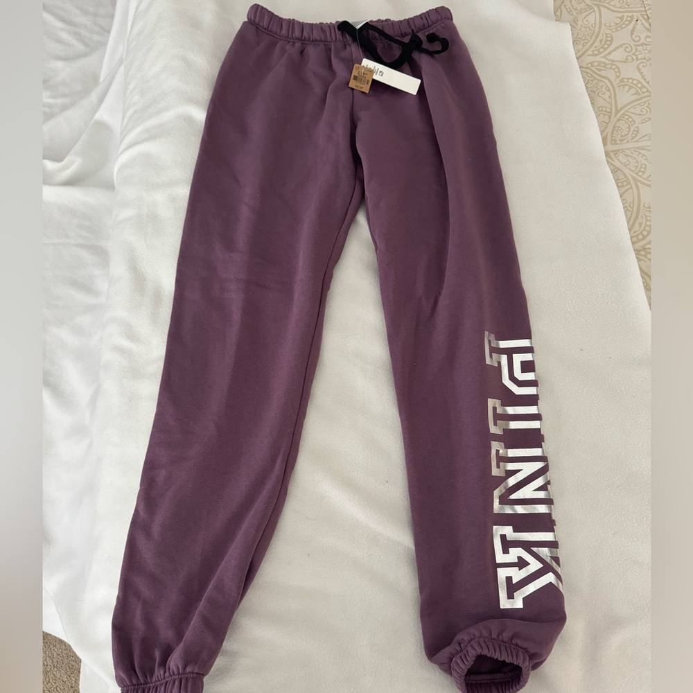 NWT PINK by VS never worn joggers size xs in light purple